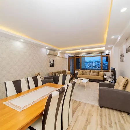 Flat Near Markantalya Mall In Muratpasa Διαμέρισμα