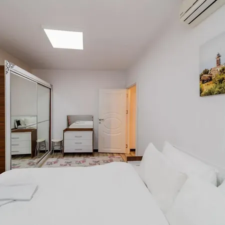 Flat Near Markantalya Mall In Muratpasa Apartamento *